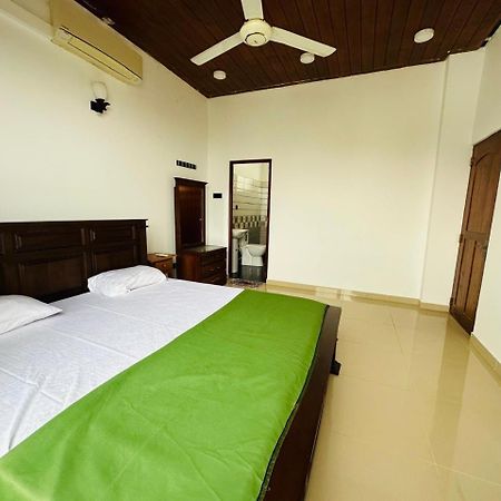 Green Tree Apartments Dehiwala-Mount Lavinia Exterior foto